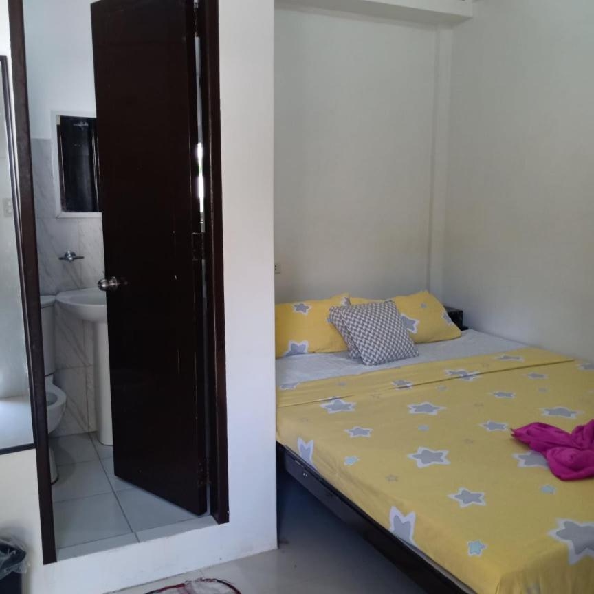 Chelle'S Apartelle-Inn El Nido Buitenkant foto