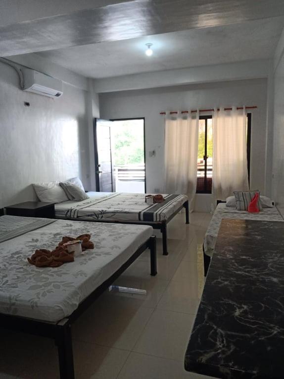 Chelle'S Apartelle-Inn El Nido Buitenkant foto